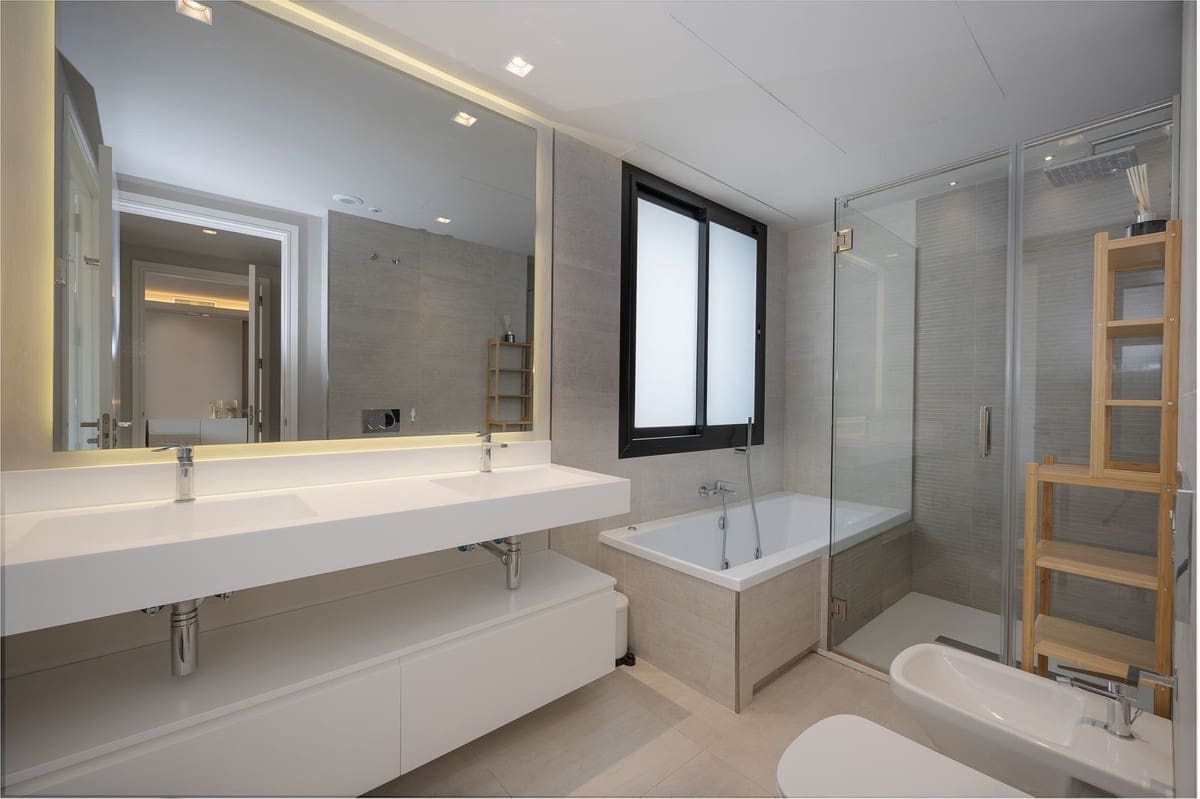 3 quarto Apartamento para venda em Marbella com piscina garagem - 799 000 € (Ref: 7546126)