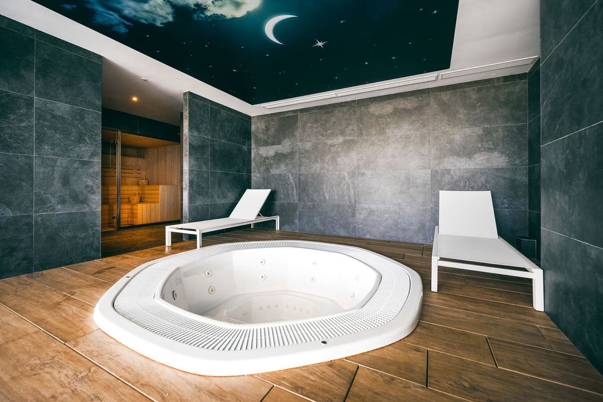 3 quarto Apartamento para venda em Marbella com piscina garagem - 799 000 € (Ref: 7546126)