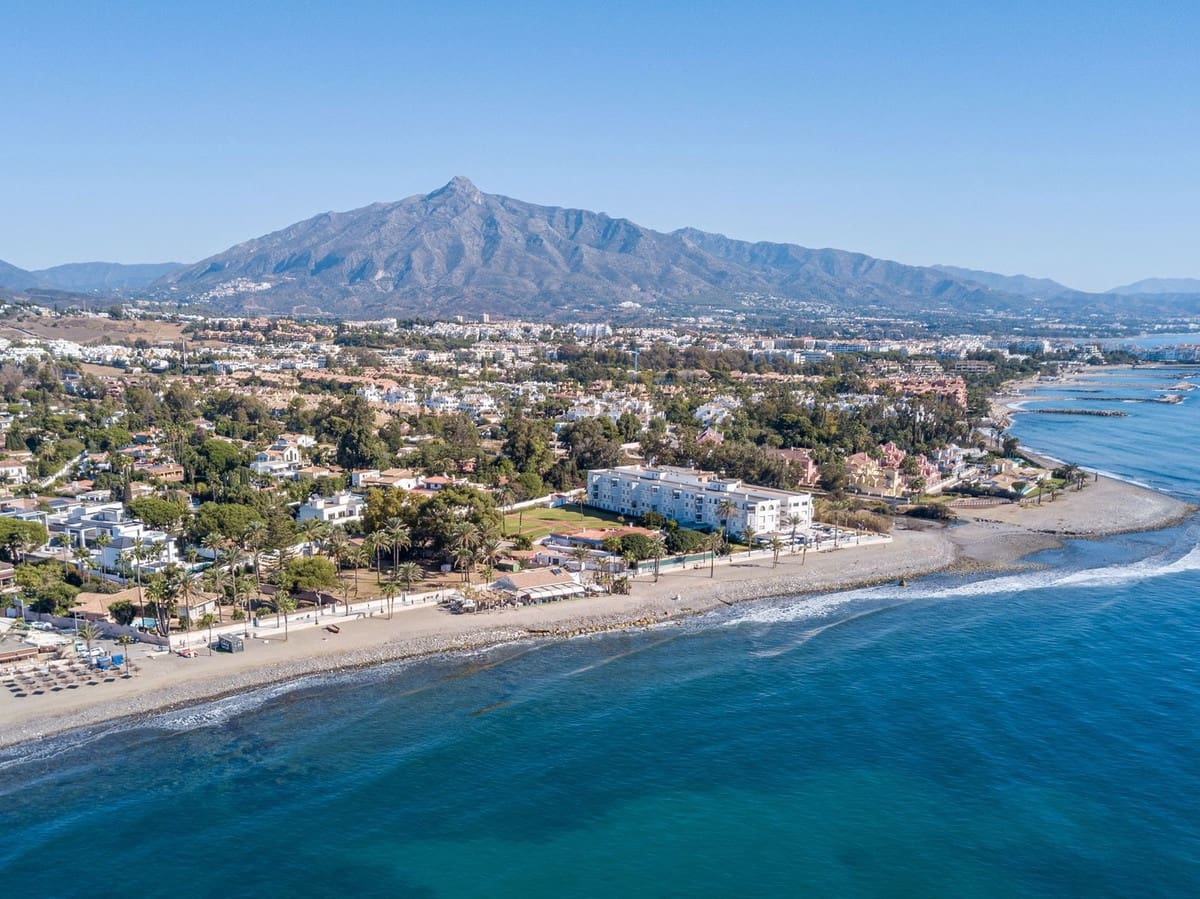 6 soverom Villa til salgs i Marbella med svømmebasseng garasje - € 5 490 000 (Ref: 7546136)