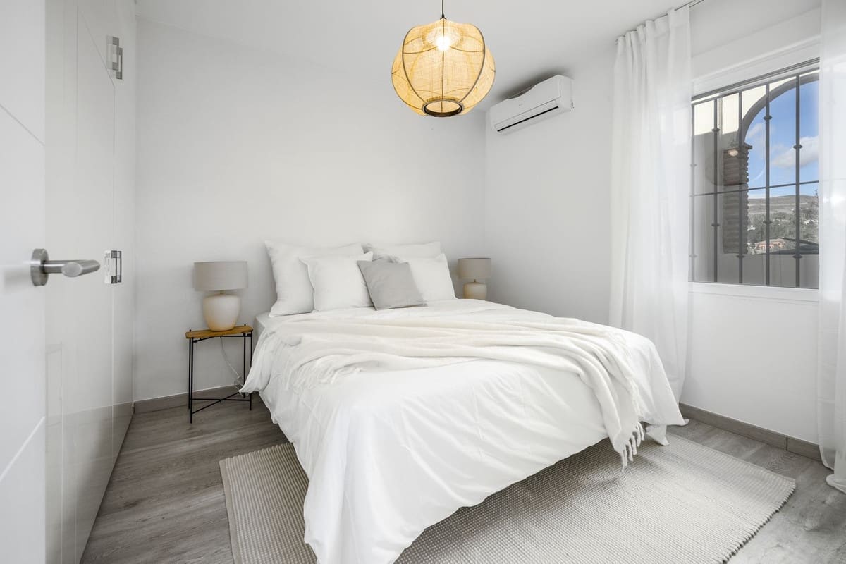 5 soveværelse Villa til salg i Nueva Andalucia med swimmingpool garage - € 2.300.000 (Ref: 7546150)