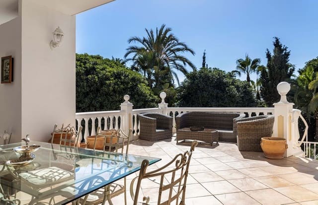 9 sovrum Villa till salu i La Cala de Mijas, Mijas med pool garage - 2 249 000 € (Ref: 7546162)