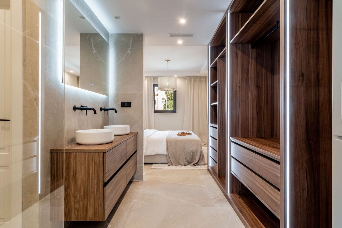 2 soveværelse Penthouse til salg i La Quinta med swimmingpool garage - € 640.000 (Ref: 7546174)