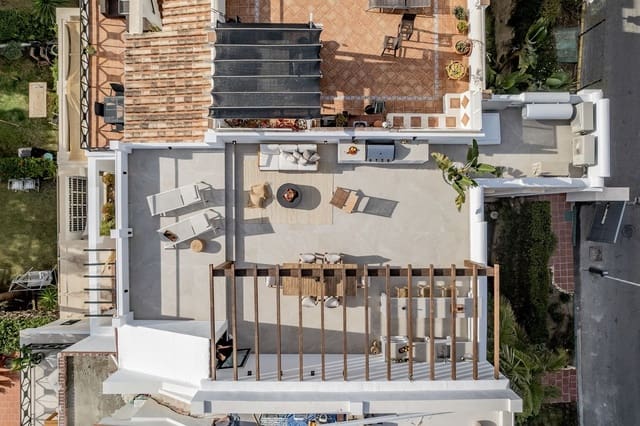 2 soverom Penthouse til salgs i La Quinta, Benahavís med svømmebasseng garasje - € 640 000 (Ref: 7546174)