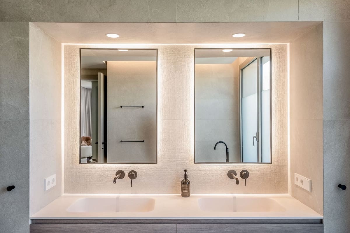 5 soveværelse Villa til salg i Nueva Andalucia med swimmingpool garage - € 4.100.000 (Ref: 7546176)