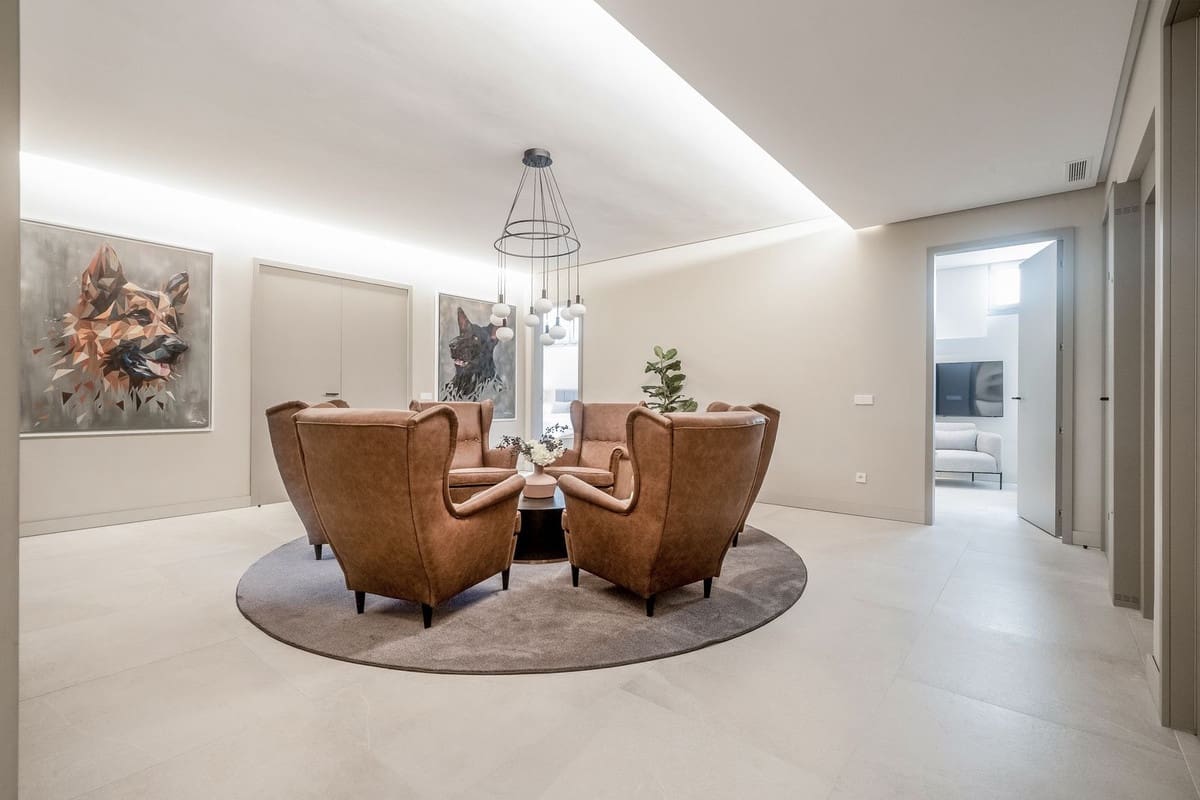 5 soveværelse Villa til salg i Nueva Andalucia med swimmingpool garage - € 4.100.000 (Ref: 7546176)