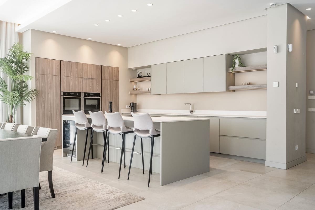 5 soveværelse Villa til salg i Nueva Andalucia med swimmingpool garage - € 4.100.000 (Ref: 7546176)