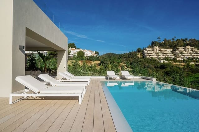 5 sypialnia Willa na sprzedaż w Los Naranjos, Marbella z basenem garażem - 4 100 000 € (Ref: 7546176)