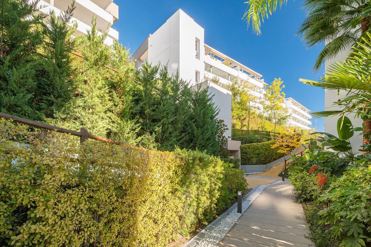 3 soveværelse Lejlighed til salg i Benahavis med swimmingpool garage - € 685.000 (Ref: 7546178)