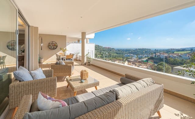 3 chambre Appartement à vendre à La Quinta, Benahavís avec piscine garage - 685 000 € (Ref: 7546178)