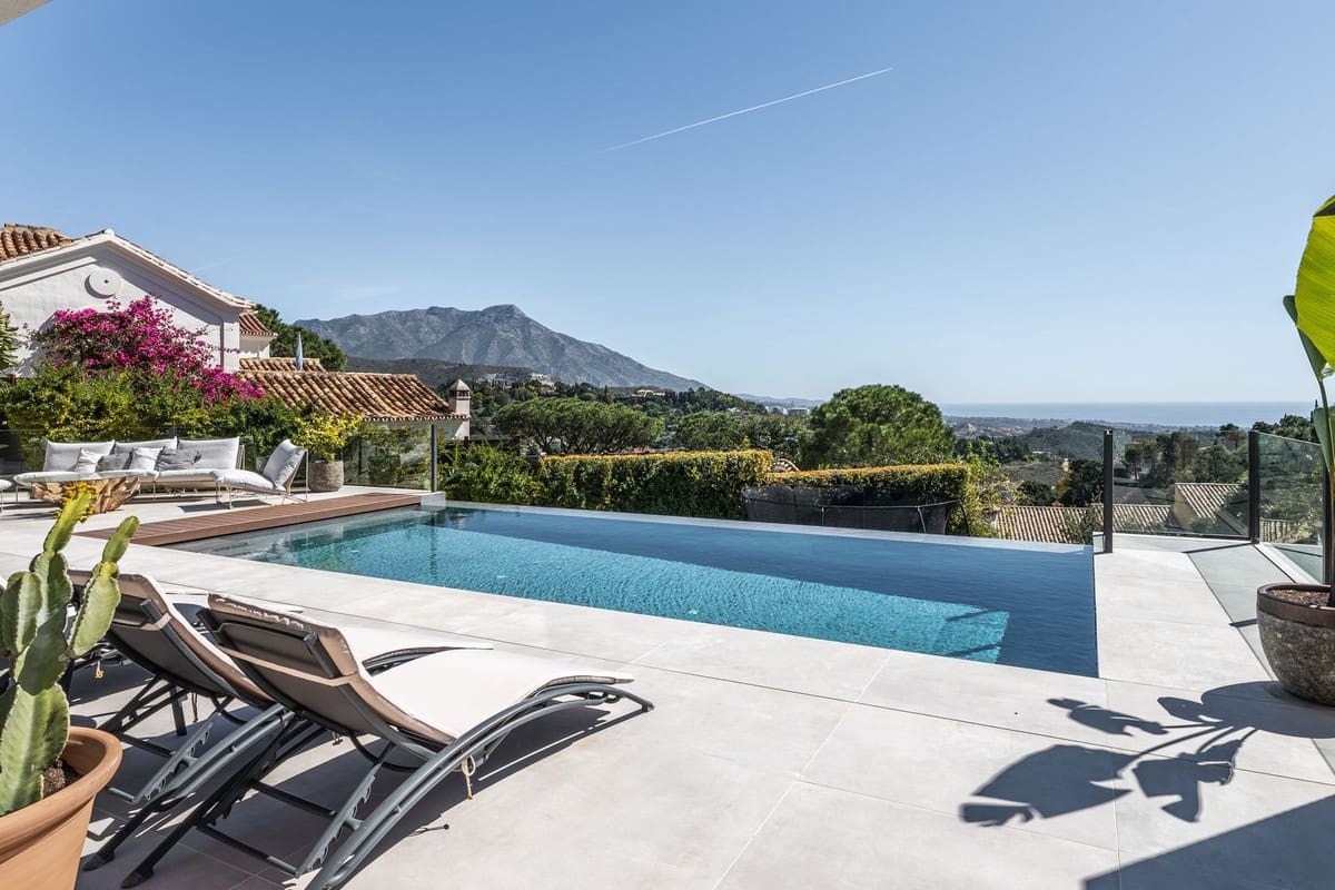 7 soverom Villa til salgs i Benahavis med svømmebasseng garasje - € 4 995 000 (Ref: 7546179)