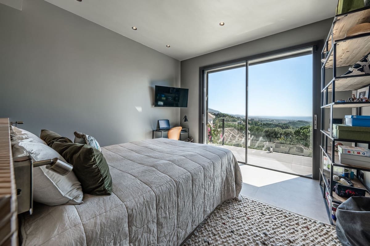 7 soverom Villa til salgs i Benahavis med svømmebasseng garasje - € 4 995 000 (Ref: 7546179)