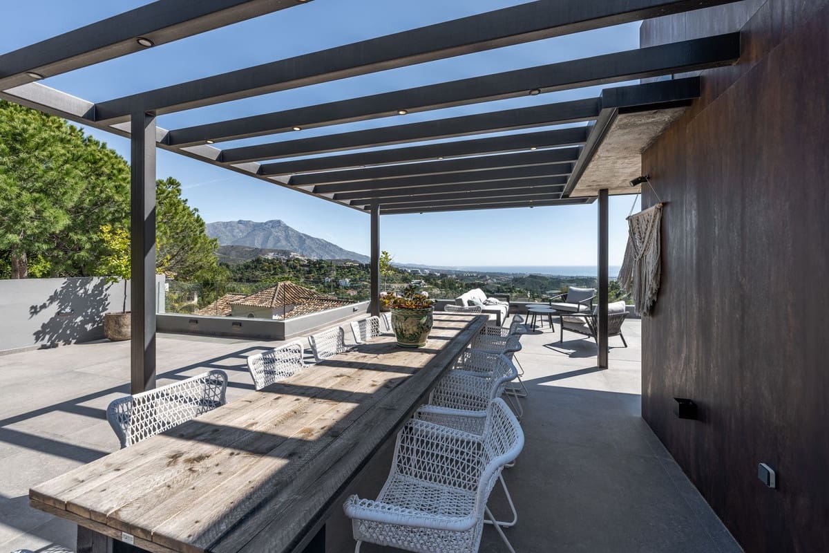 7 soverom Villa til salgs i Benahavis med svømmebasseng garasje - € 4 995 000 (Ref: 7546179)