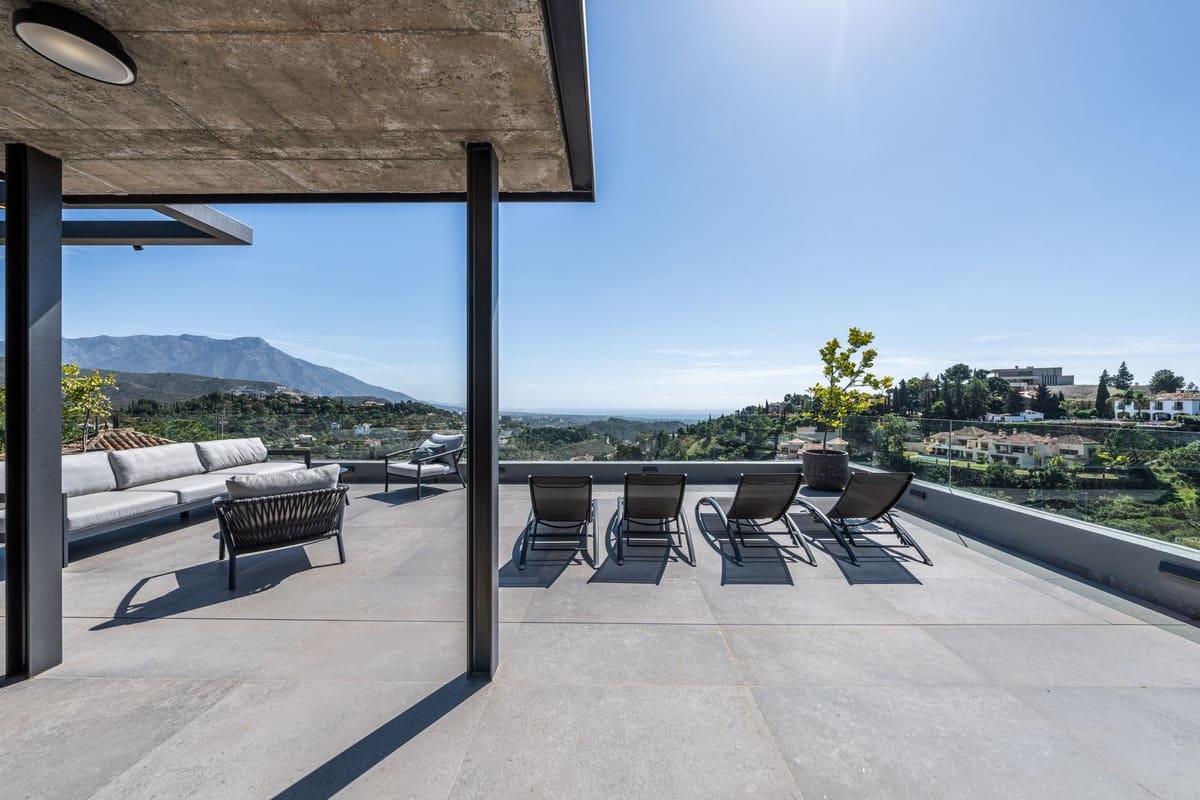 7 soverom Villa til salgs i Benahavis med svømmebasseng garasje - € 4 995 000 (Ref: 7546179)