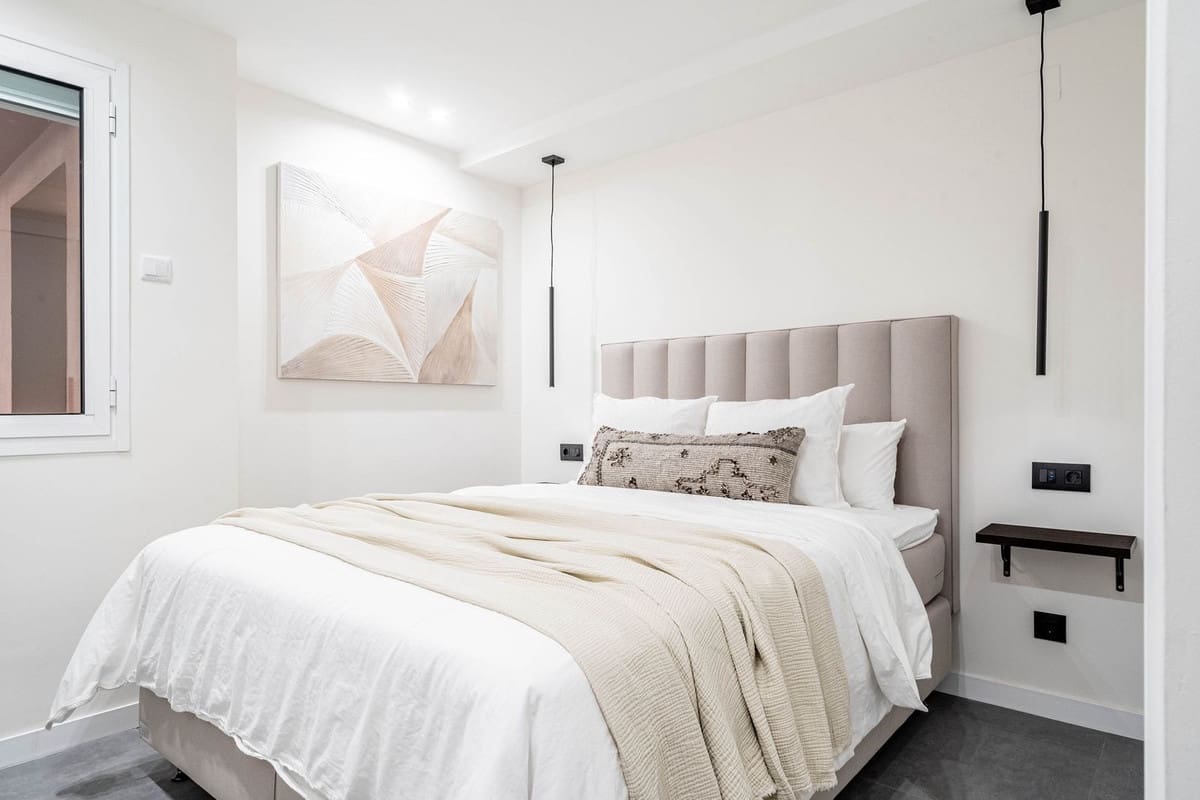 Apartamento de 3 habitaciones en Nueva Andalucia en venta con piscina garaje - 899.000 € (Ref: 7546180)