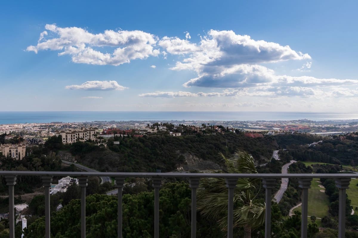 4 soveværelse Lejlighed til salg i Benahavis med swimmingpool garage - € 2.500.000 (Ref: 7546182)