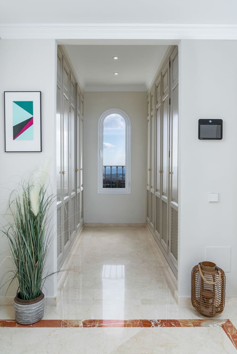 4 soveværelse Lejlighed til salg i Benahavis med swimmingpool garage - € 2.500.000 (Ref: 7546182)