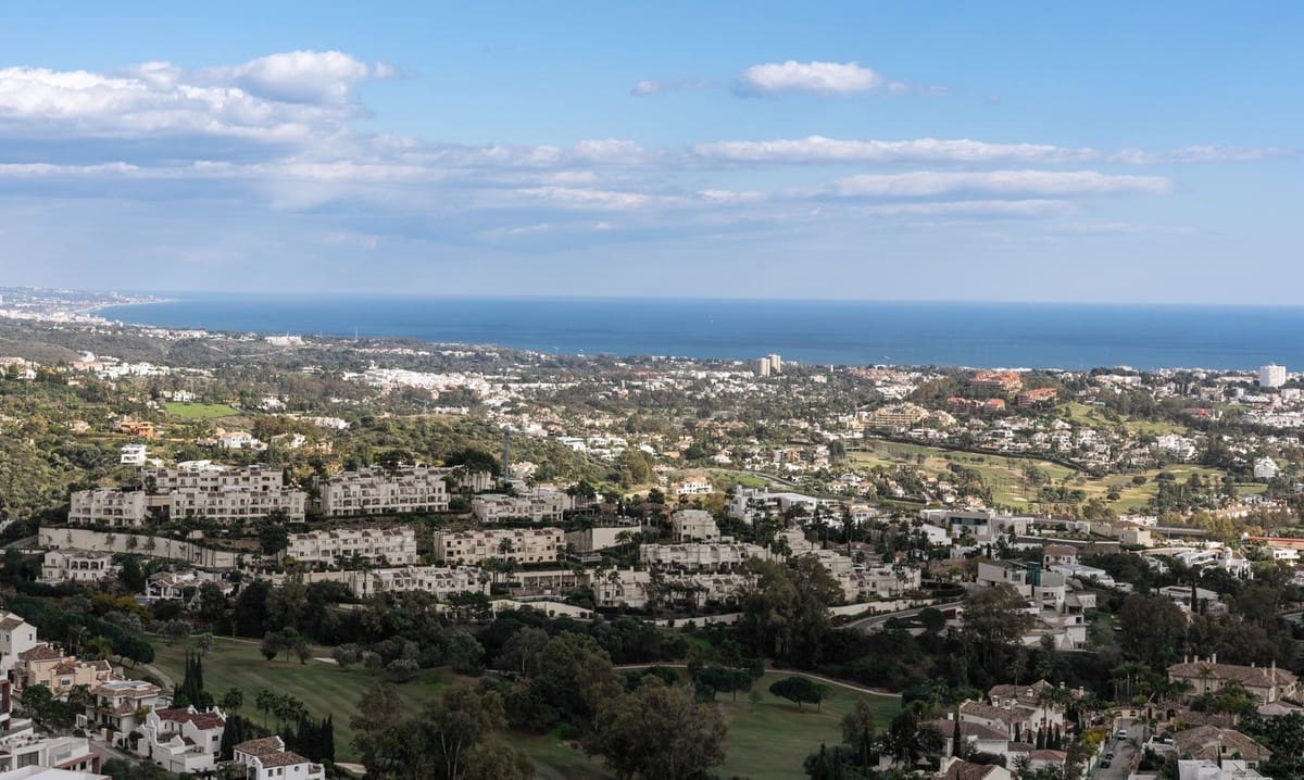 4 soveværelse Lejlighed til salg i Benahavis med swimmingpool garage - € 2.500.000 (Ref: 7546182)