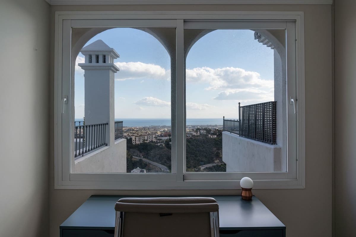 4 soveværelse Lejlighed til salg i Benahavis med swimmingpool garage - € 2.500.000 (Ref: 7546182)