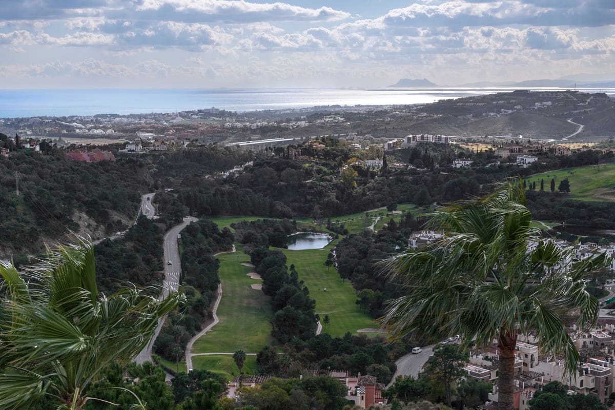 4 soveværelse Lejlighed til salg i Benahavis med swimmingpool garage - € 2.500.000 (Ref: 7546182)