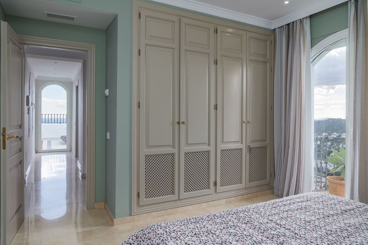 4 soveværelse Lejlighed til salg i Benahavis med swimmingpool garage - € 2.500.000 (Ref: 7546182)