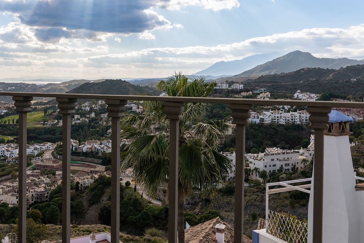 4 slaapkamer Appartement te koop in Benahavis met zwembad garage - € 2.500.000 (Ref: 7546182)