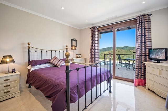 6 camera da letto Villa in vendita in Montemayor - Marbella Club, Benahavís con piscina garage - 2.750.000 € (Rif: 7582575)