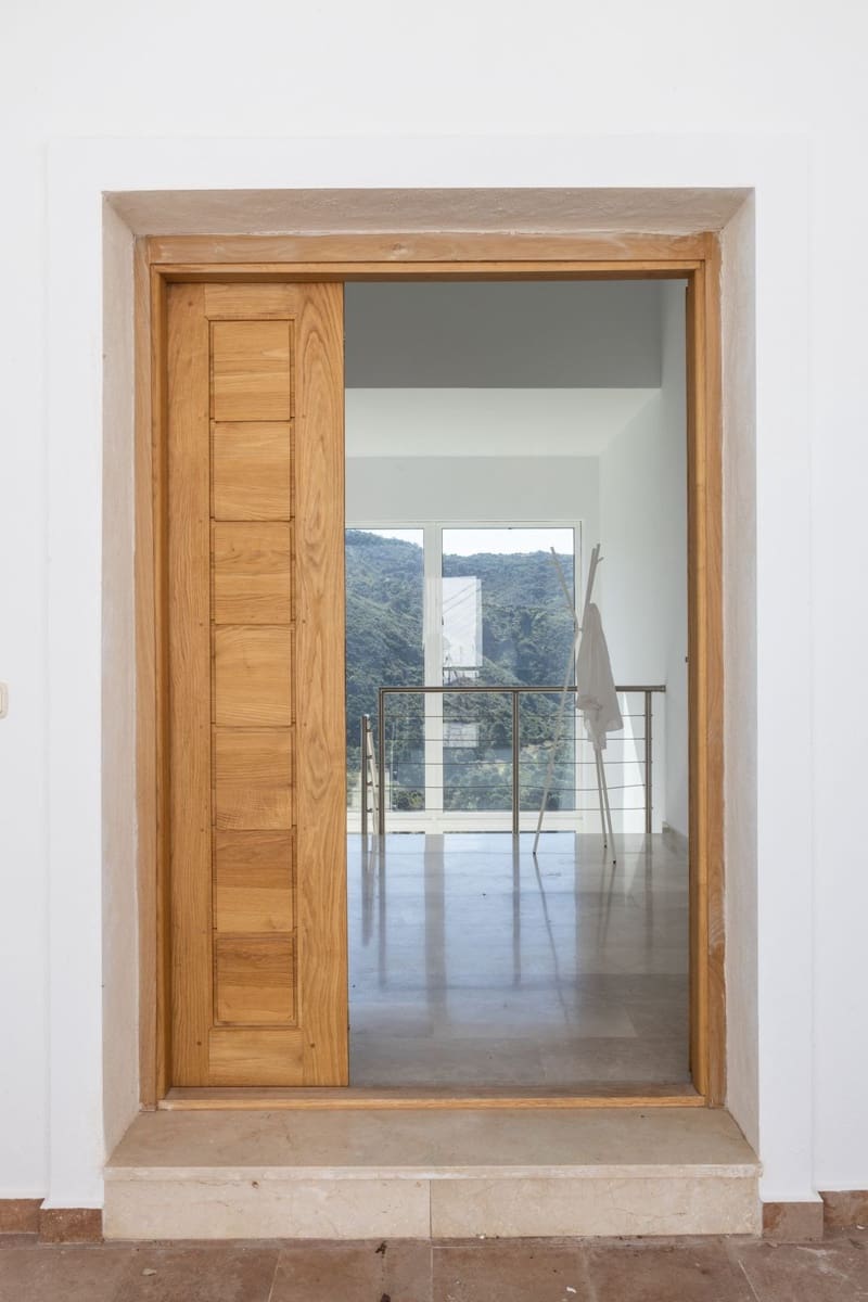 5 sypialnia Willa na sprzedaż w Benahavis z basenem garażem - 2 300 000 € (Ref: 7582578)