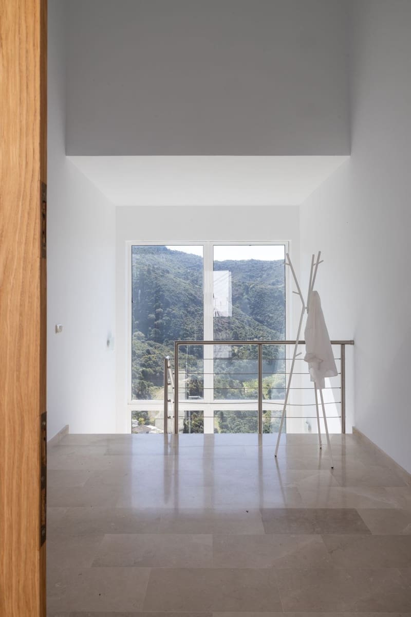 5 sypialnia Willa na sprzedaż w Benahavis z basenem garażem - 2 300 000 € (Ref: 7582578)