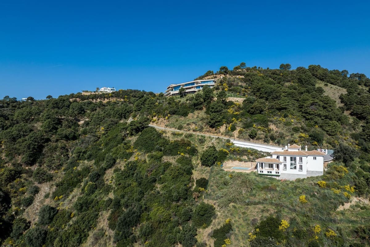 5 sypialnia Willa na sprzedaż w Benahavis z basenem garażem - 2 300 000 € (Ref: 7582578)