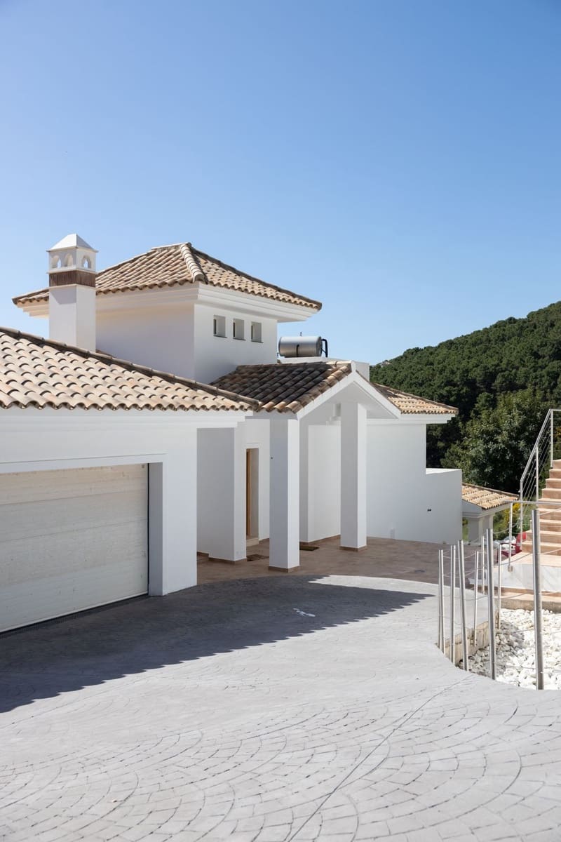 5 chambre Villa/Maison à vendre à Benahavis avec piscine garage - 2 300 000 € (Ref: 7582578)
