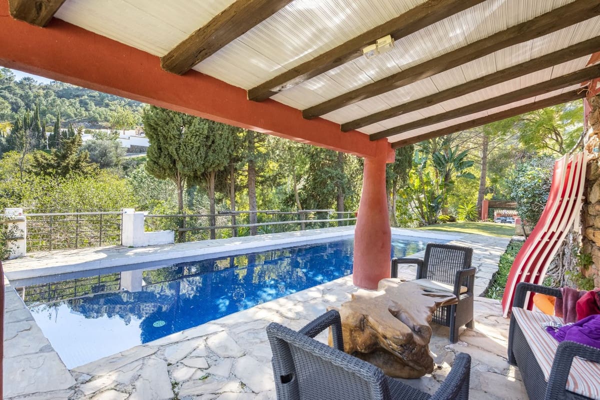 5 soveværelse Villa til salg i Benahavis med swimmingpool garage - € 2.650.000 (Ref: 7582579)