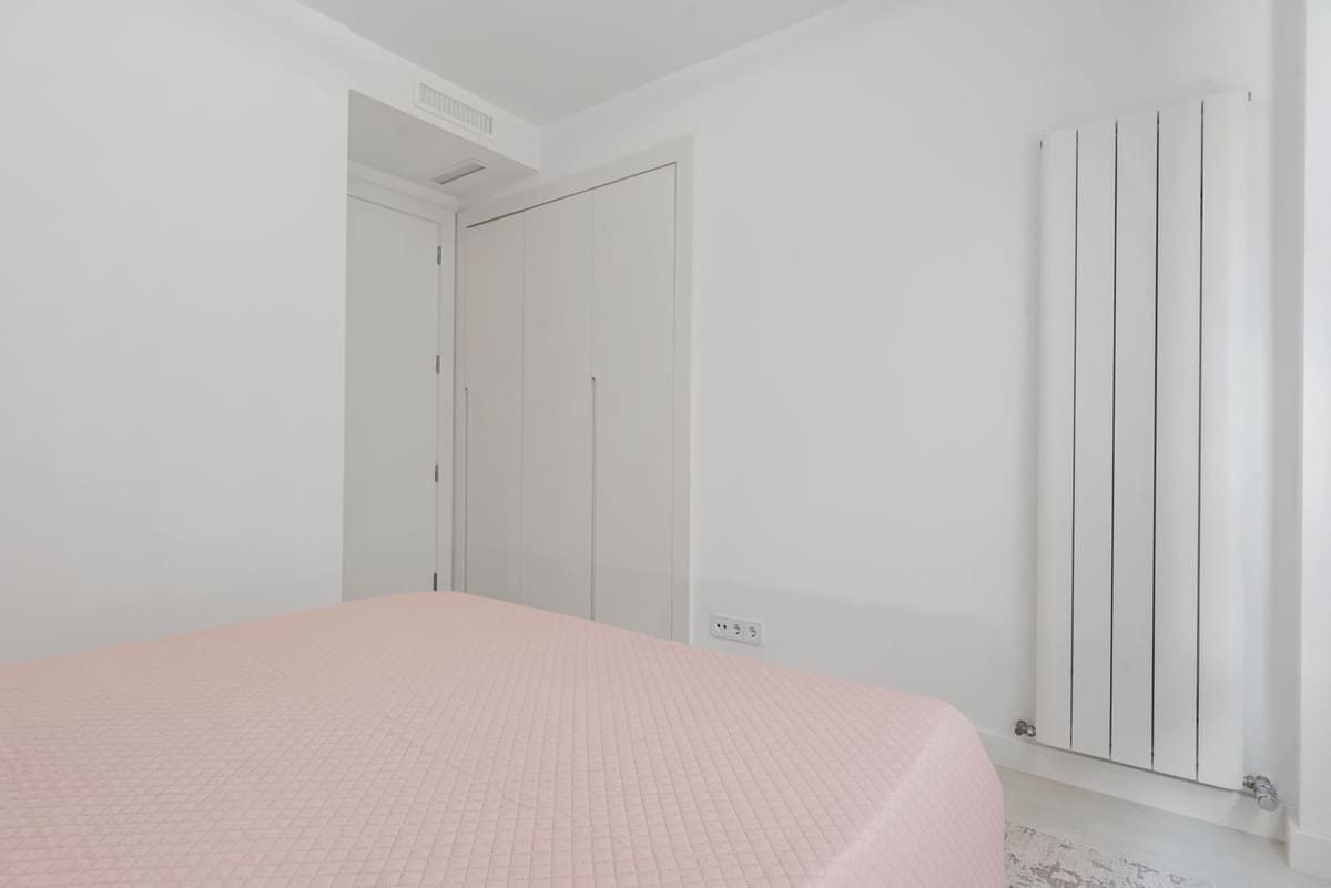 3 soveværelse Lejlighed til salg i New Golden Mile med swimmingpool garage - € 649.000 (Ref: 7795871)