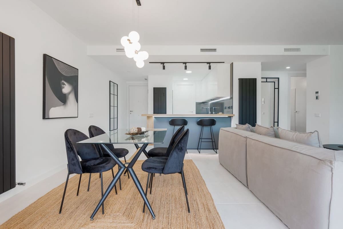 3 soveværelse Lejlighed til salg i New Golden Mile med swimmingpool garage - € 649.000 (Ref: 7795871)