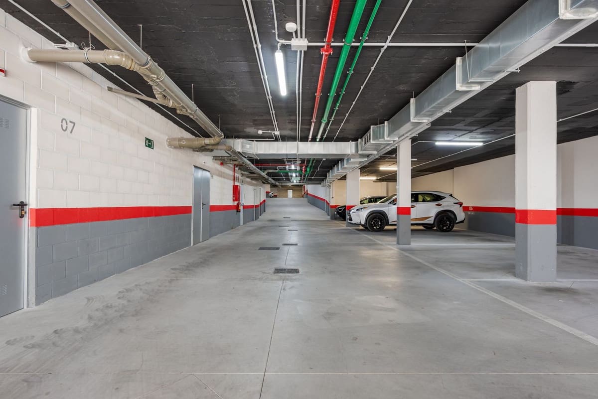 3 soveværelse Lejlighed til salg i New Golden Mile med swimmingpool garage - € 649.000 (Ref: 7795871)