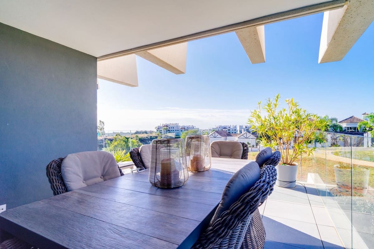 3 sypialnia Apartament na sprzedaż w Estepona z basenem garażem - 475 000 € (Ref: 7808288)