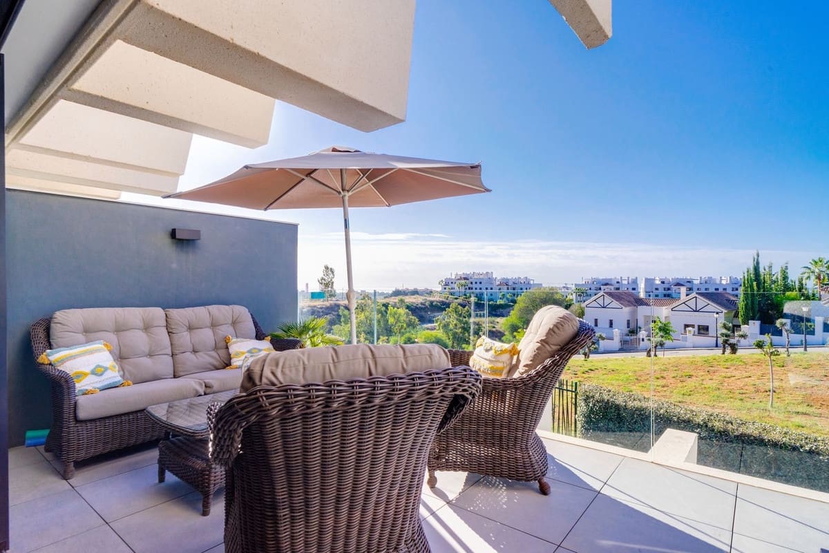 3 sypialnia Apartament na sprzedaż w Estepona z basenem garażem - 475 000 € (Ref: 7808288)