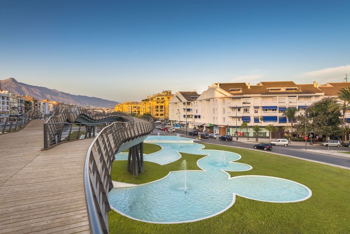 3 soveværelse Lejlighed til salg i San Pedro de Alcantara med swimmingpool garage - € 590.000 (Ref: 7911073)