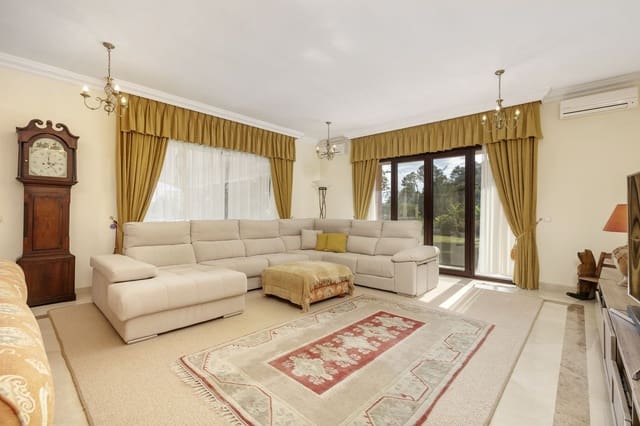 4 sypialnia Willa na sprzedaż w La Quinta, Benahavís z basenem garażem - 2 650 000 € (Ref: 7921804)