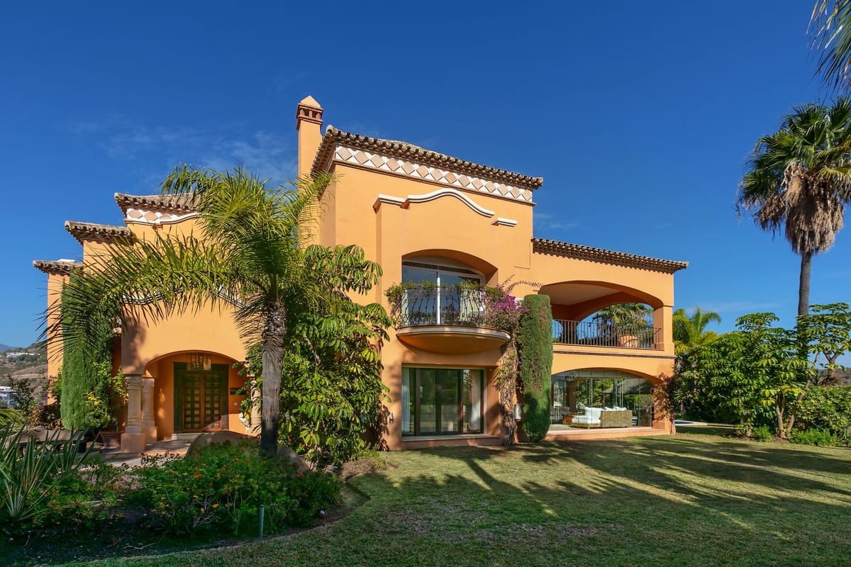 4 sovrum Villa till salu i La Quinta med pool garage - 2 650 000 € (Ref: 7921804)