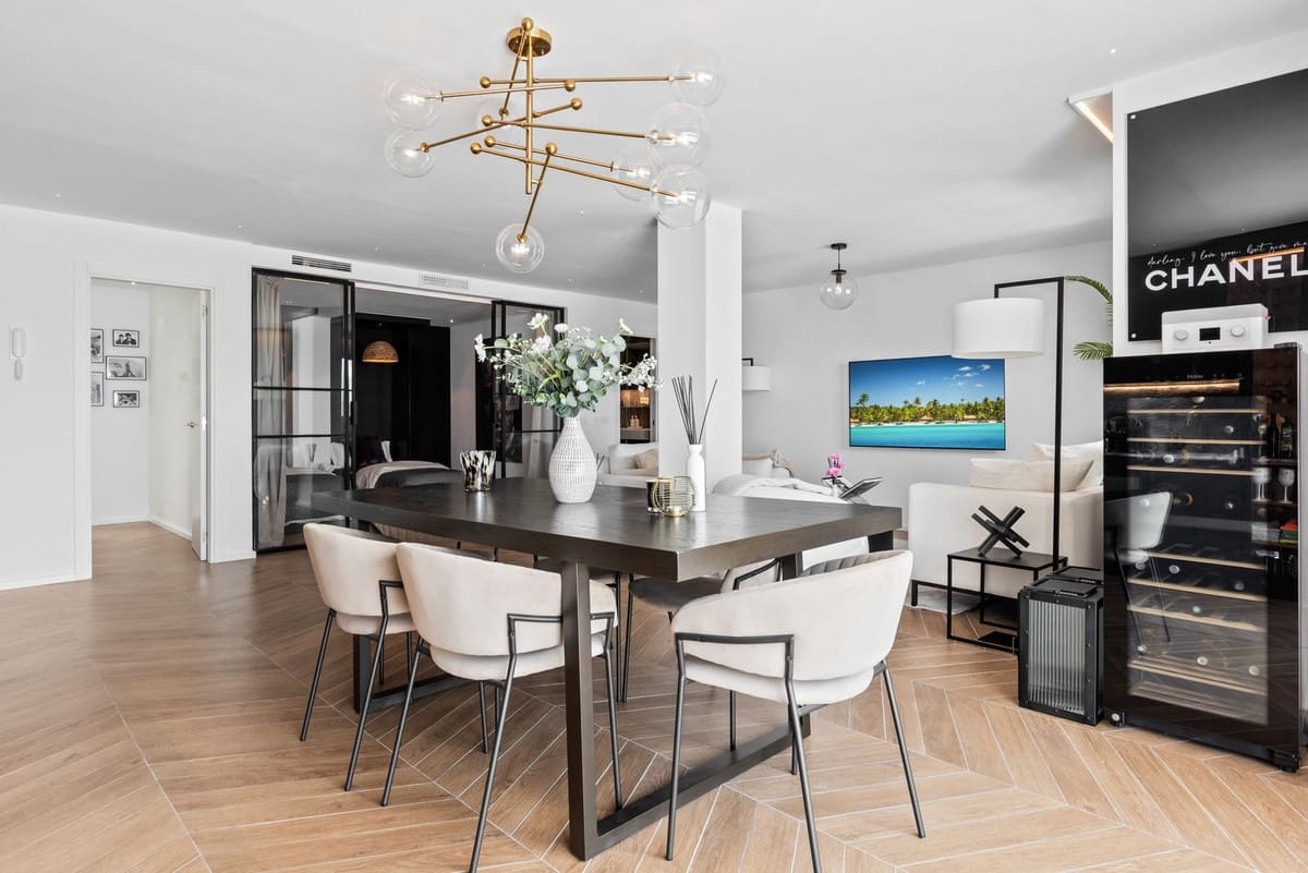 3 soveværelse Penthouse til salg i Nueva Andalucia med swimmingpool garage - € 695.000 (Ref: 7921808)