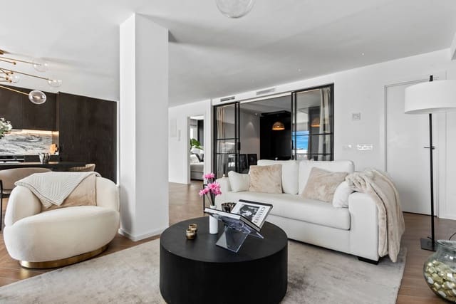 3 bedroom Penthouse for sale in Nueva Andalucía Centro, Marbella with pool garage - € 695,000 (Ref: 7921808)