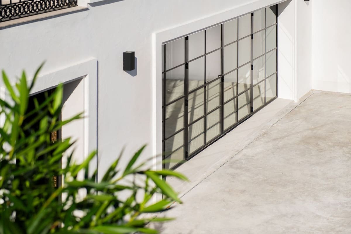 6 soverom Villa til salgs i El Paraiso med garasje - € 2 995 000 (Ref: 7921818)