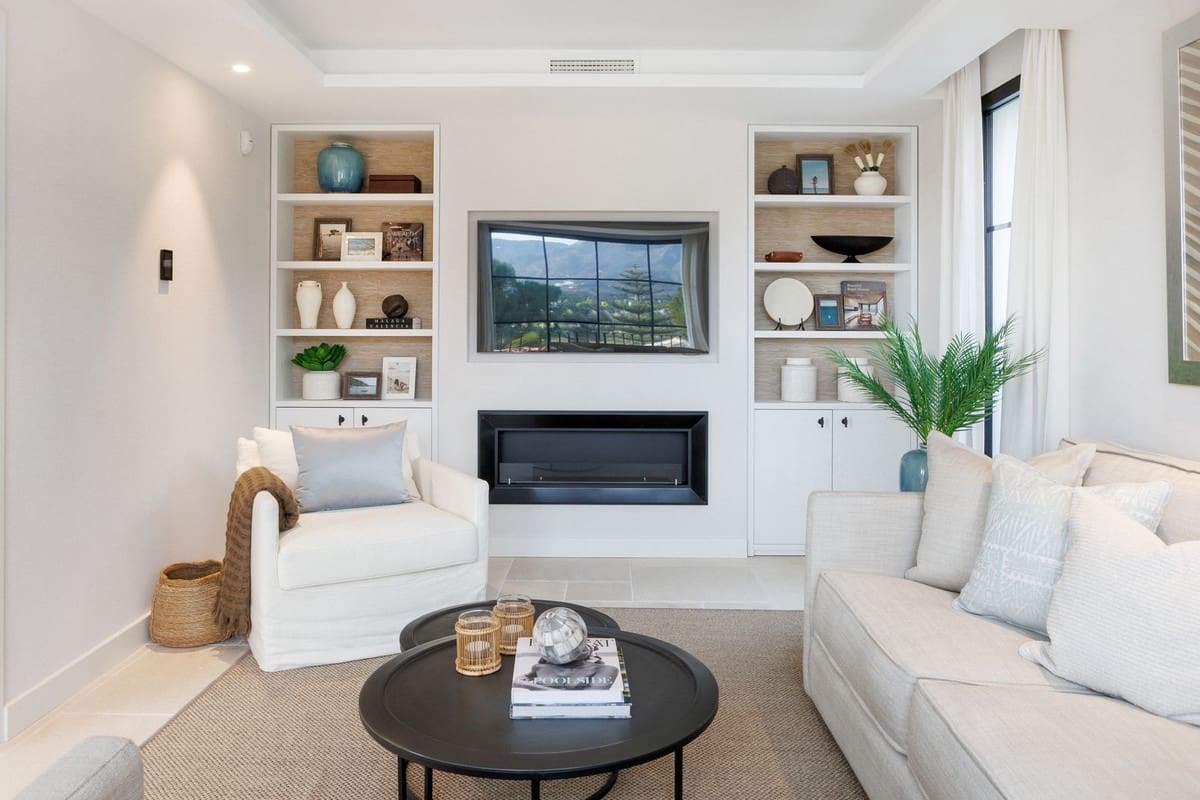 5 soveværelse Villa til salg i Nueva Andalucia med swimmingpool garage - € 5.495.000 (Ref: 8077133)