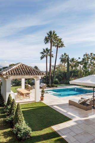 5 sypialnia Willa na sprzedaż w Las Brisas, Marbella z basenem garażem - 5 495 000 € (Ref: 8077133)