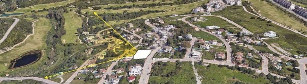 3 soverom Villa til salgs i Estepona med svømmebasseng garasje - € 700 000 (Ref: 8077139)