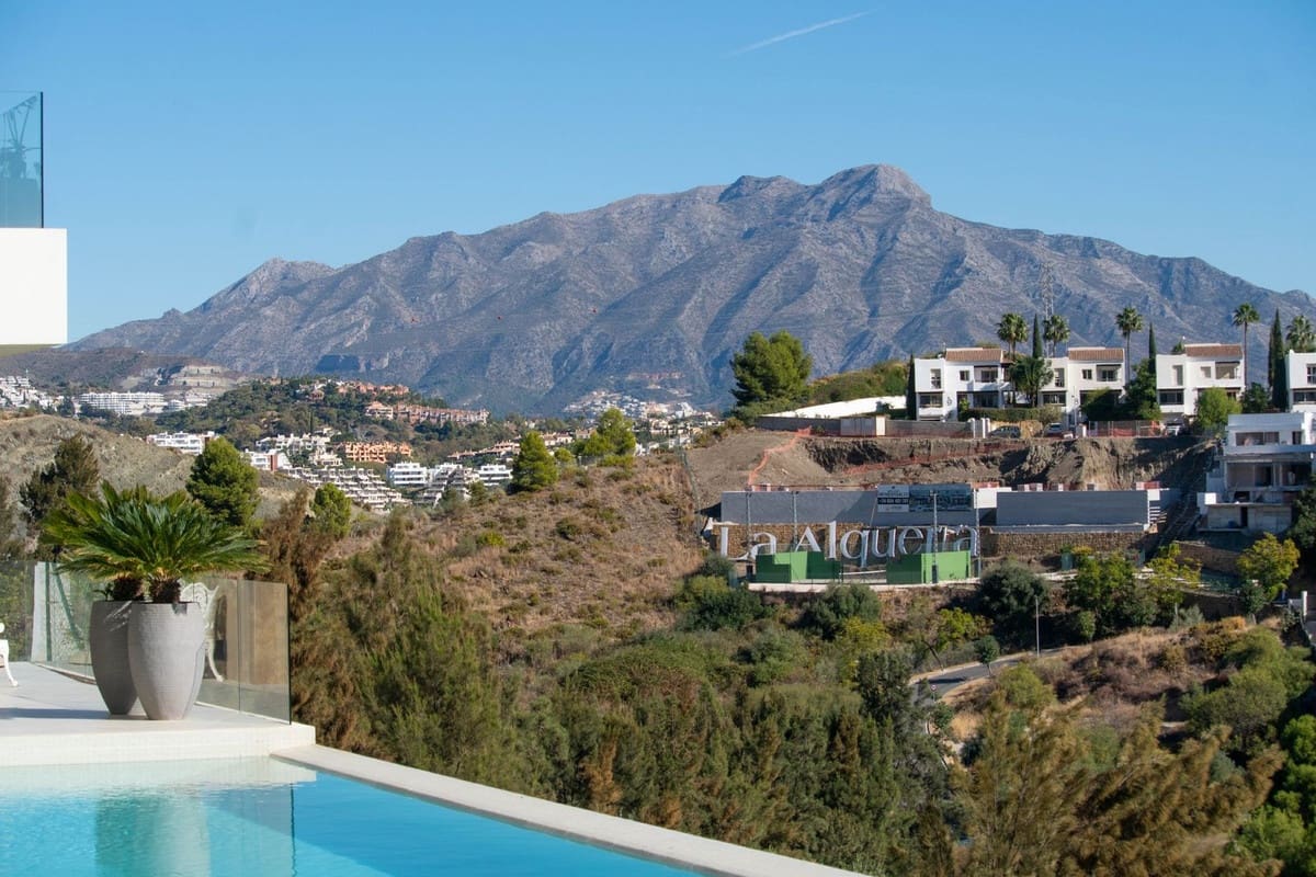 5 soverom Villa til salgs i Benahavis med svømmebasseng garasje - € 6 250 000 (Ref: 8153721)