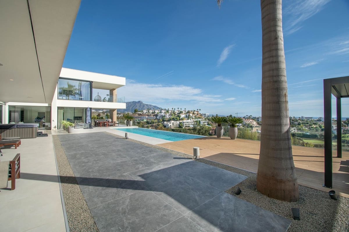 5 sypialnia Willa na sprzedaż w Benahavis z basenem garażem - 6 250 000 € (Ref: 8153721)