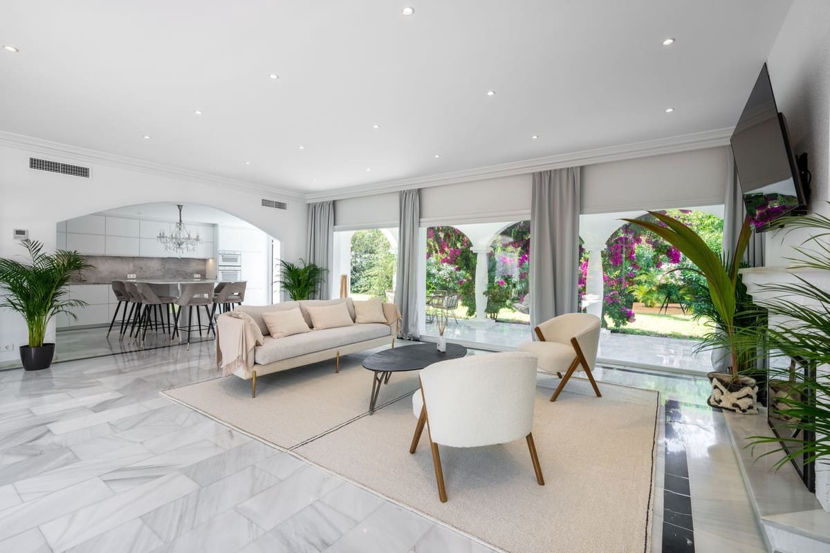 5 soveværelse Villa til salg i Marbella med swimmingpool garage - € 2.880.000 (Ref: 8250108)