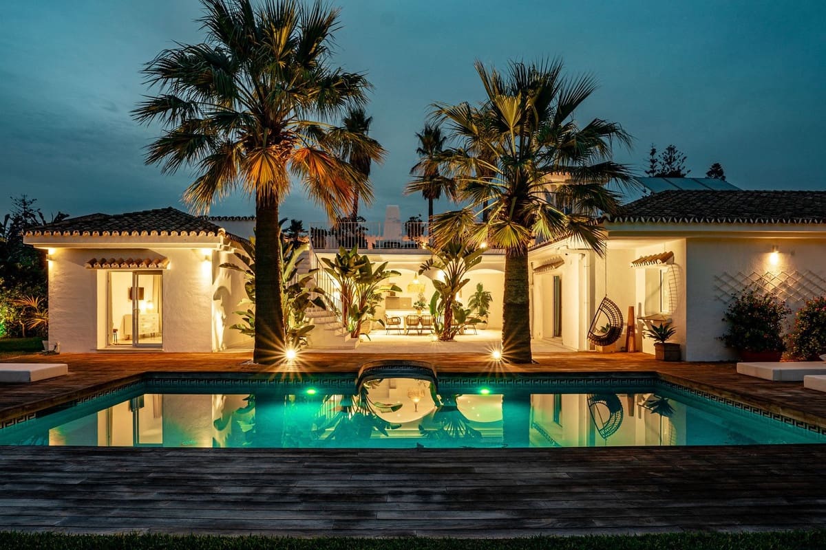 5 soveværelse Villa til salg i Marbella med swimmingpool garage - € 2.880.000 (Ref: 8250108)