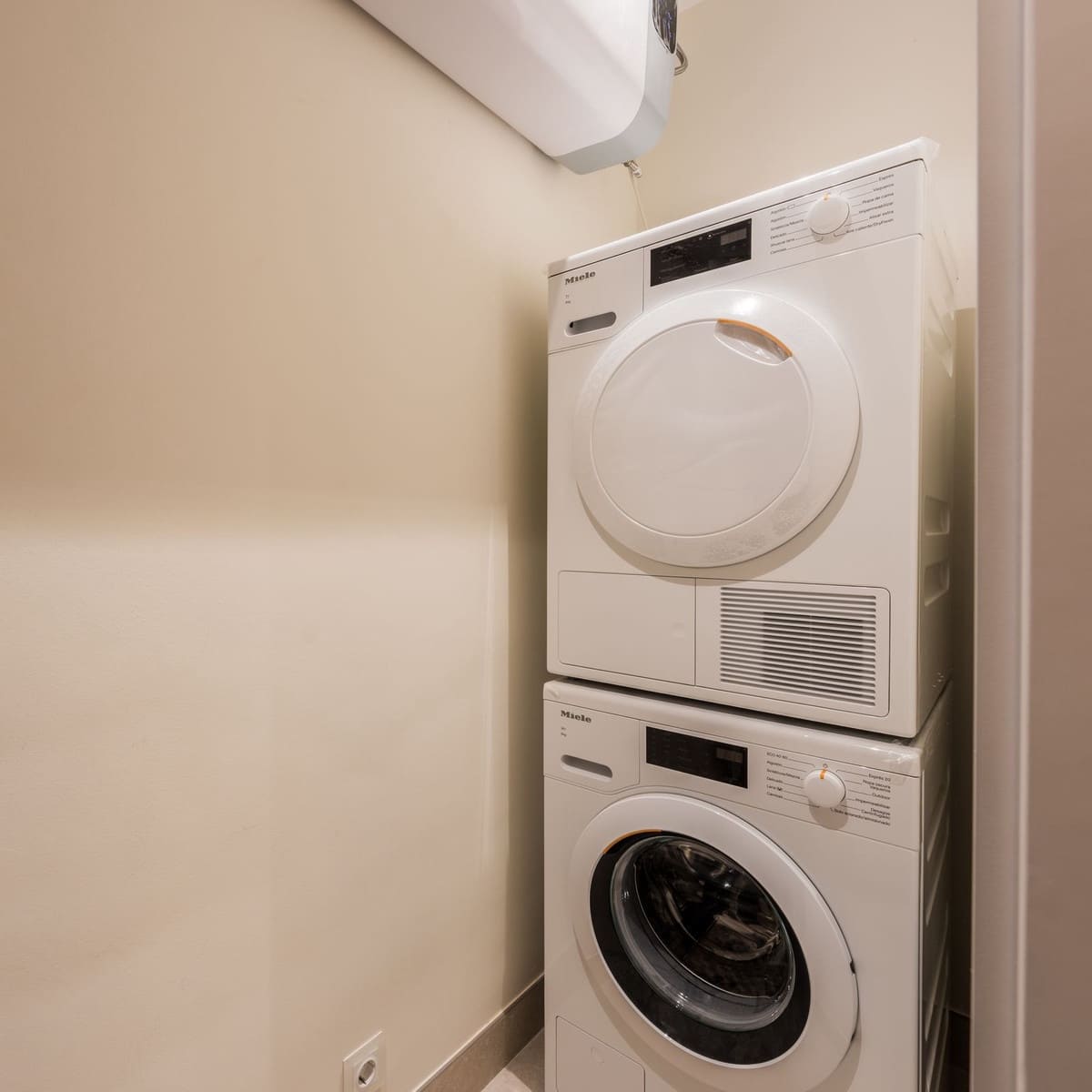 3 soveværelse Lejlighed til salg i Golden Mile med swimmingpool garage - € 2.650.000 (Ref: 8250109)